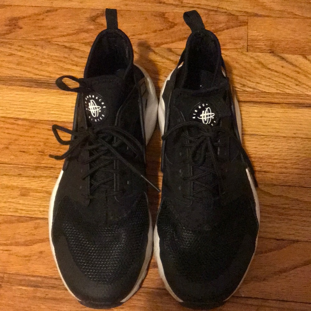 Nike huarache sneakers